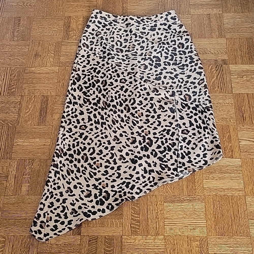 Dynamite Asymetrical Midi Skirt - Picture 6 of 10